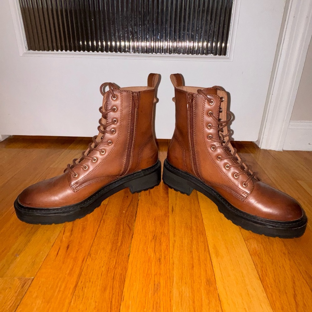 SALE! COGNAC BOOTIE